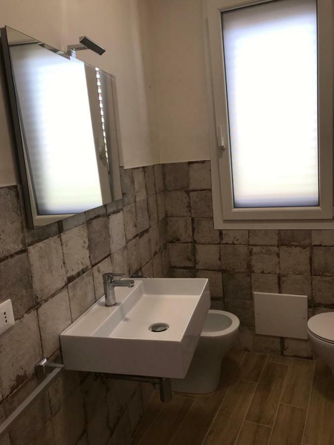 Cave Garden Rooms Фавиняна Екстериор снимка